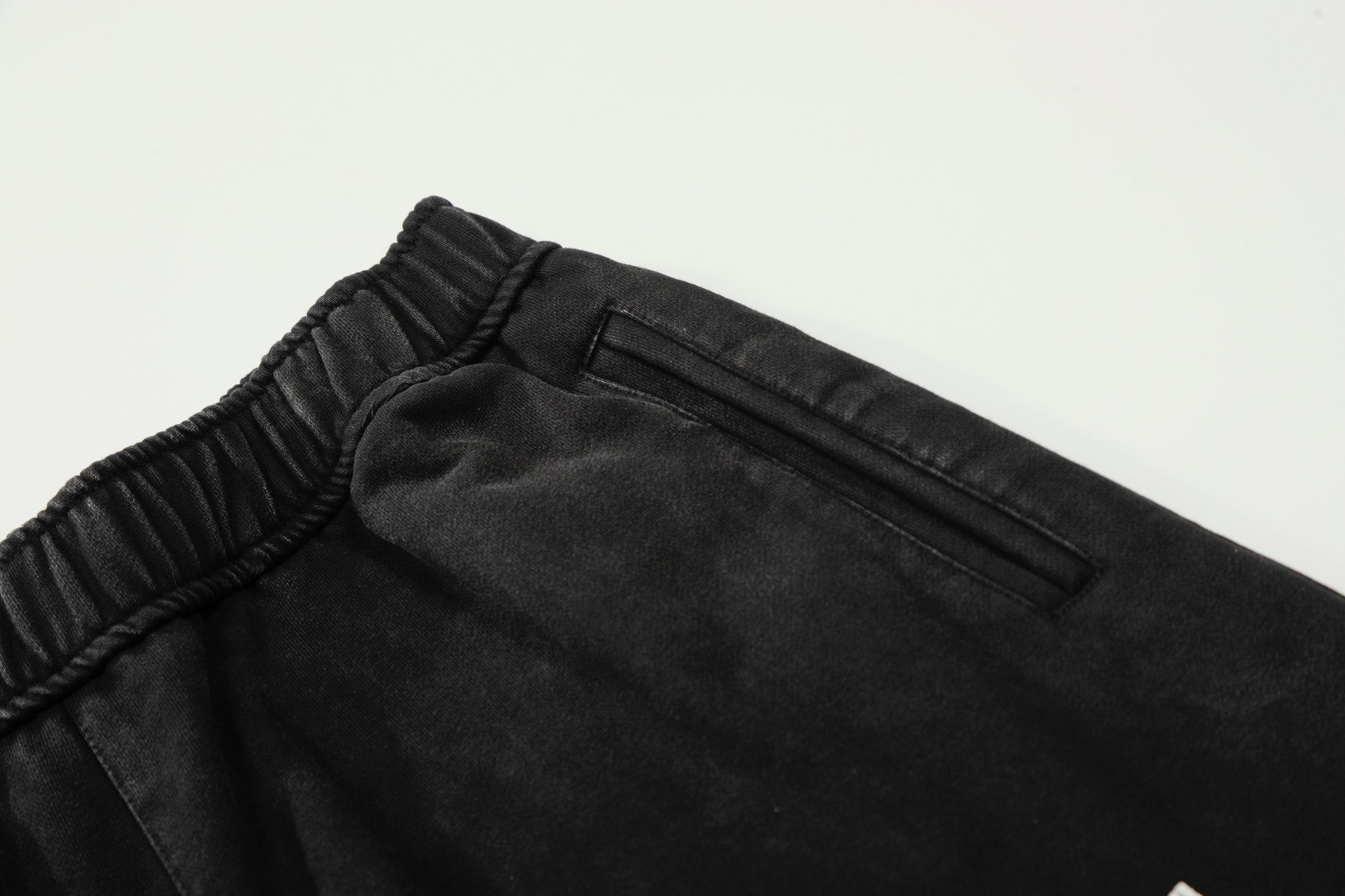 Shadow Relaxed Pants