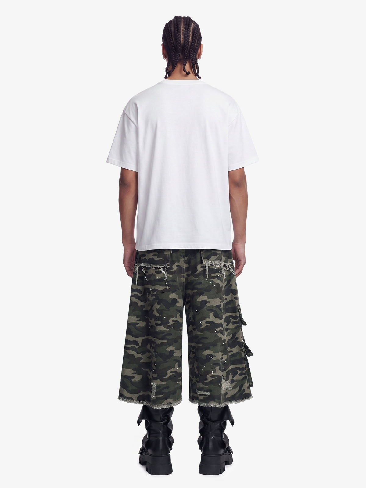 Distressed Camo Multi-Pocket Straight-Leg Jorts - 2611