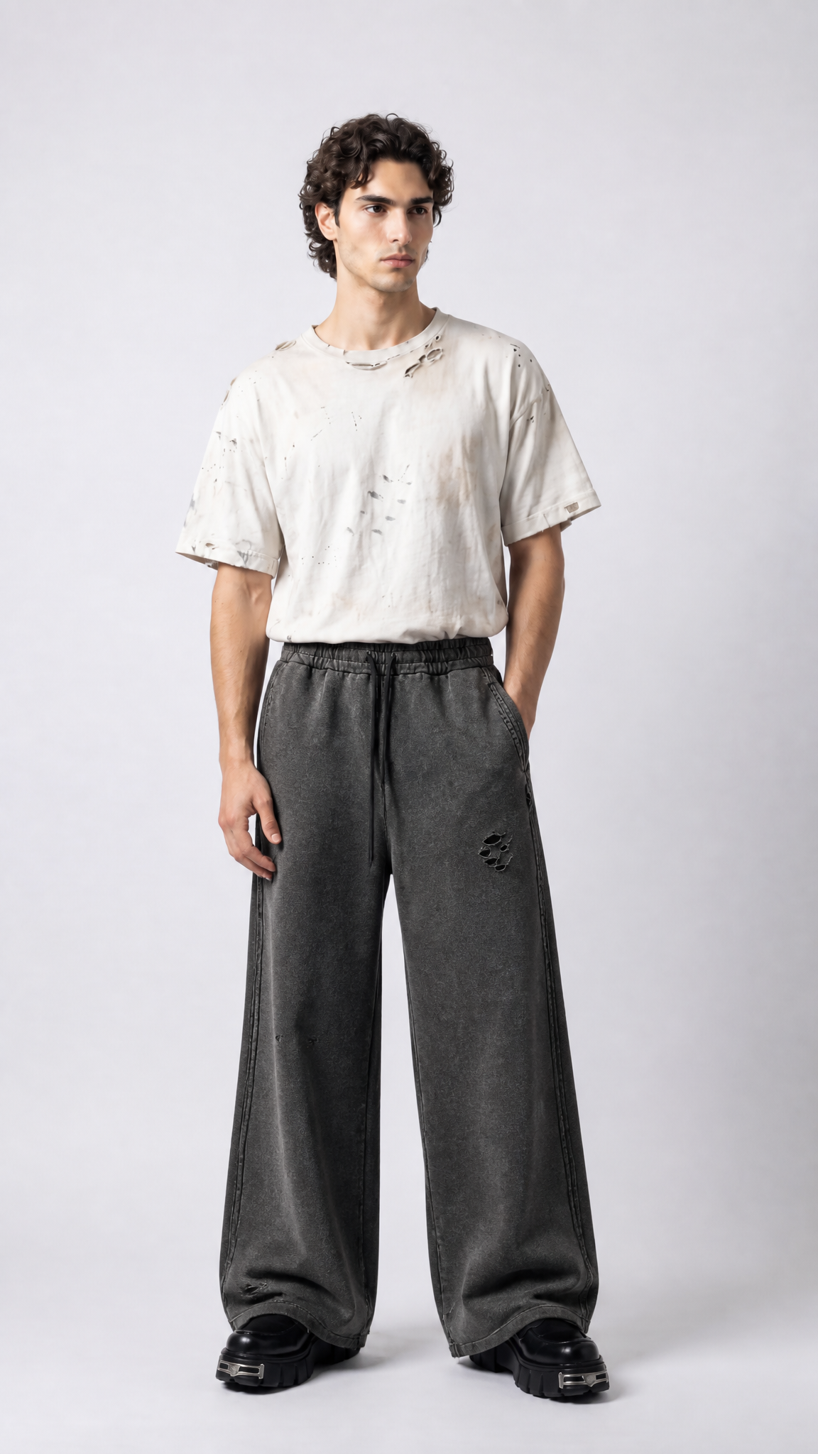 Distressed Basic Sweatpants