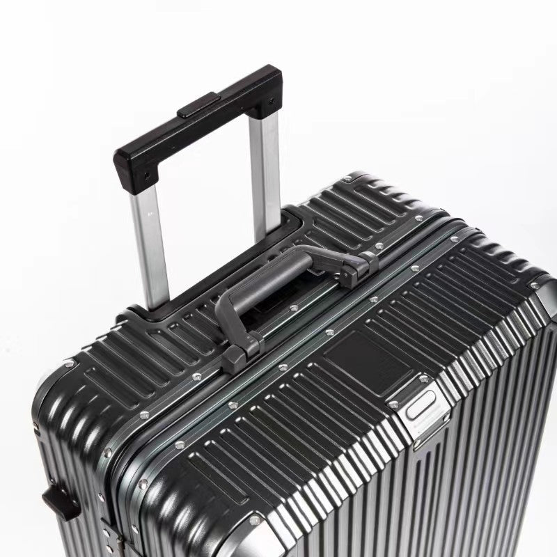 Kabinenkoffer 55cm + großer Koffer 78cm